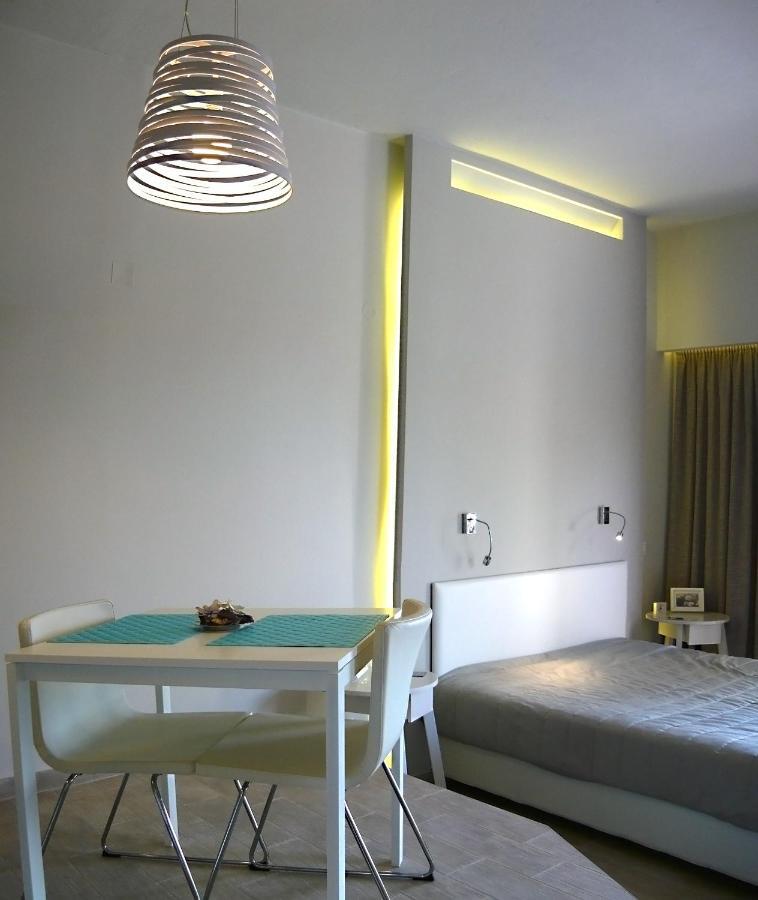 ApraosVista Petrosアパートメント 部屋 写真
